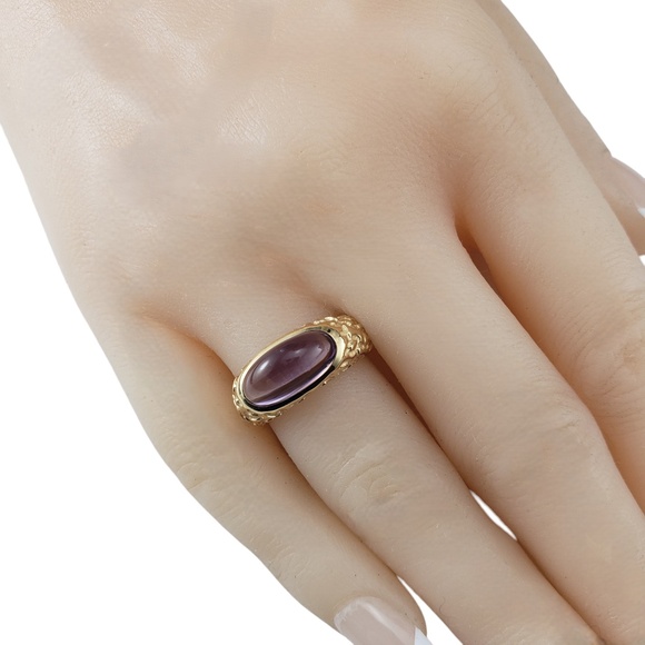 Manhattan 18 Karat Yellow Gold and Cabochon Amethyst Ring Size 6.5 #20791 - Picture 9 of 9